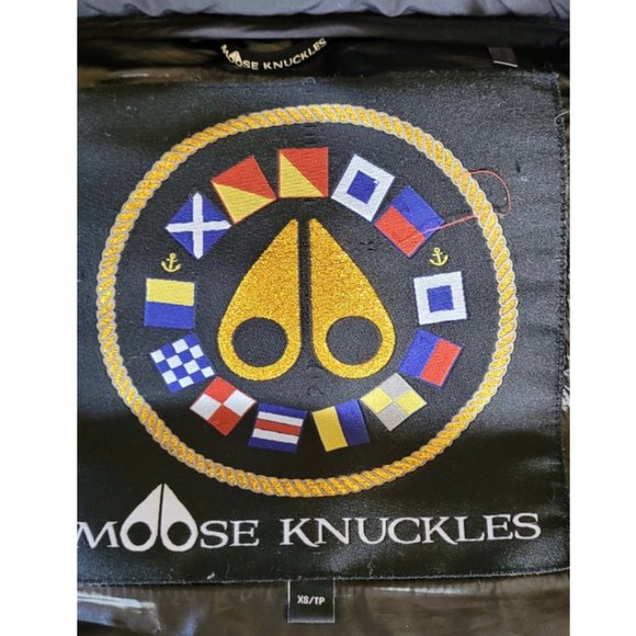 Moose Knuckles Women's Long Black Down Coat X-Small - Picture 8 of 11